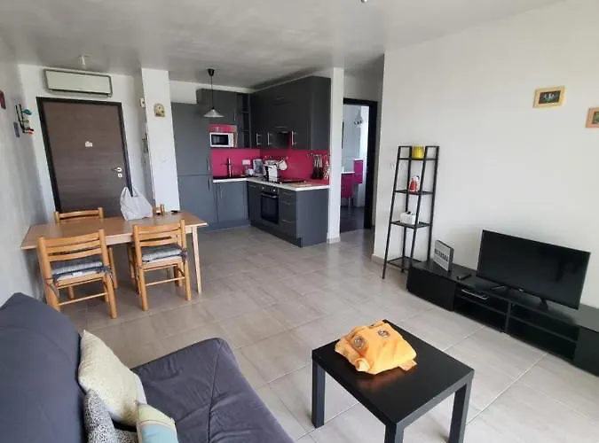 Joli T2 Dans Avec Parking *